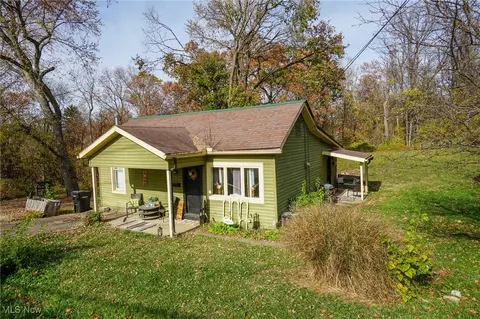 1165 Elm St, Zanesville, OH 43701