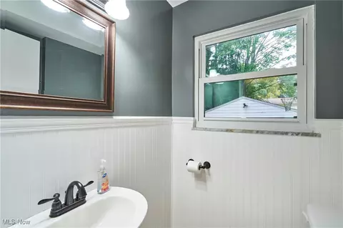 646 Cliffside Dr, Akron, OH 44313 photo 15