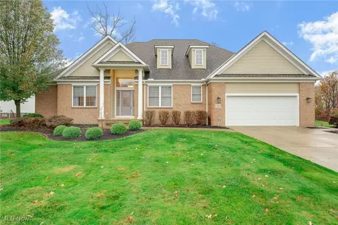 11129 Quail Hollow Dr, Concord, OH 44077