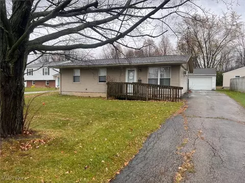 525 Purdue Ave, Youngstown, OH 44515