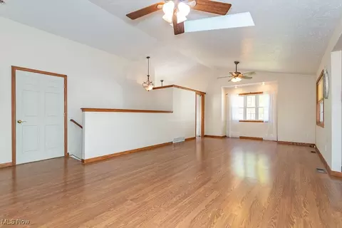 7192 Jackson St, Mentor, OH 44060 photo 8