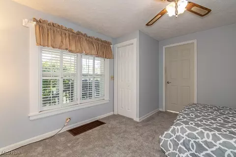 7192 Jackson St, Mentor, OH 44060 photo 18