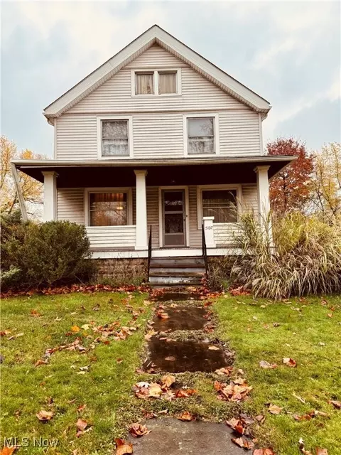 5197 Miller Ave, Maple Heights, OH 44137