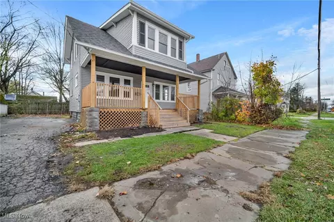 214 Atlantic St NE, Warren, OH 44483