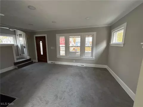 Living - 7601 Jameson Rd, Parma, OH 44129 photo 6 of 6