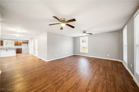 Living - 2530 W Center St, Ashtabula, OH 44004 photo 1 of 8
