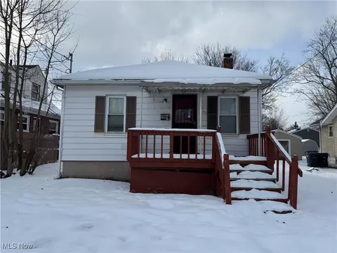 580 Chittenden St, Akron, OH 44306