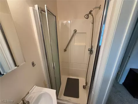 534 E Iron Ave, Dover, OH 44622 photo 34