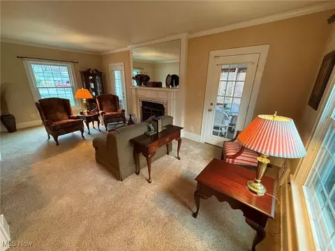 534 E Iron Ave, Dover, OH 44622 photo 6