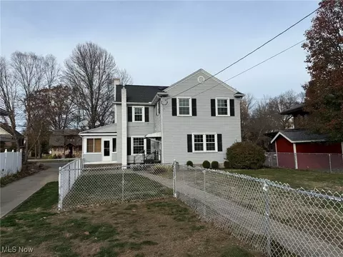 534 E Iron Ave, Dover, OH 44622 photo 47