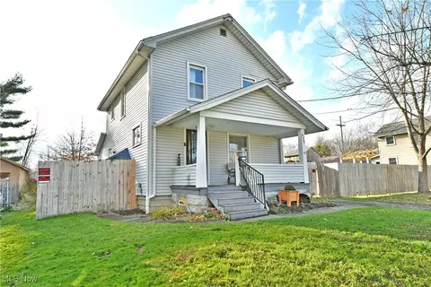 411 W Federal St, Niles, OH 44446