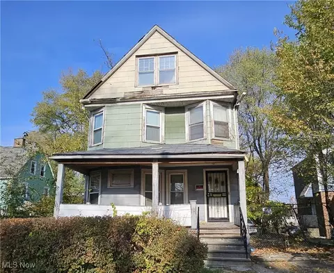 9403 Lamont Ave, Cleveland, OH 44106