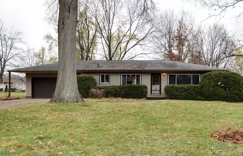 2837 Shellhart Rd, Norton, OH 44203