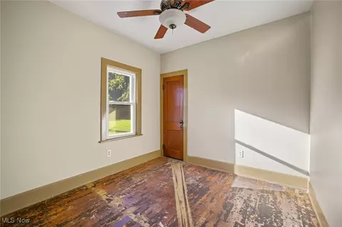 1362 Easton Dr, Akron, OH 44310 photo 11