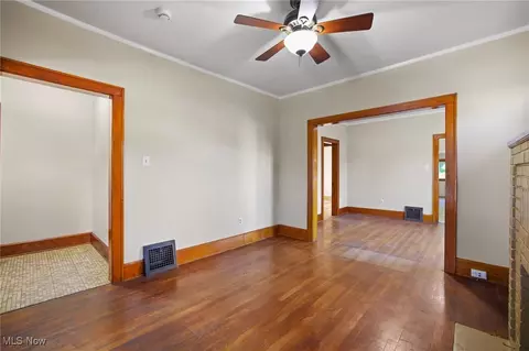 1362 Easton Dr, Akron, OH 44310 photo 10