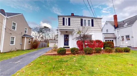 1503 Sheridan Rd, South Euclid, OH 44121