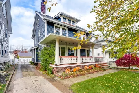 1512 Belle Ave, Lakewood, OH 44107