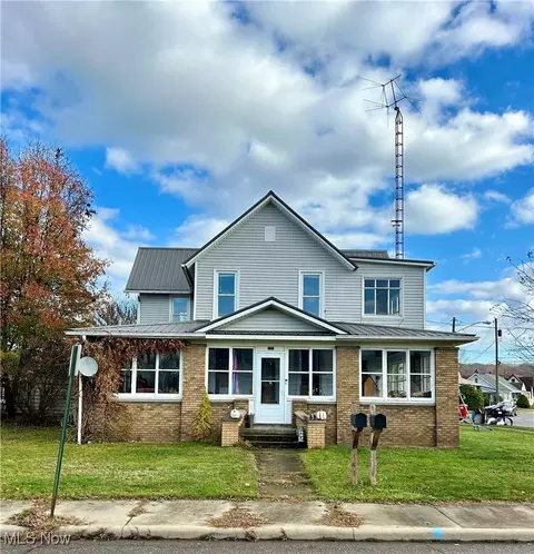 109 Murray Ave, Minerva, OH 44657 photo 2