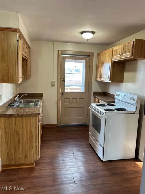 109 Murray Ave, Minerva, OH 44657 photo 7