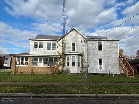 109 Murray Ave, Minerva, OH 44657 photo 3