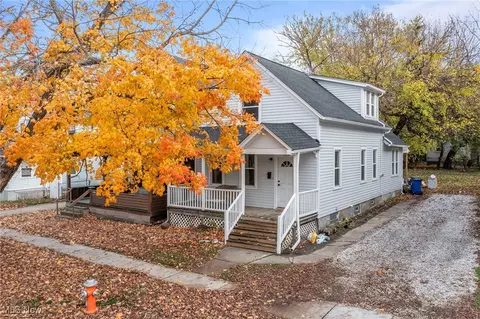 1335 W 83rd St, Cleveland, OH 44102