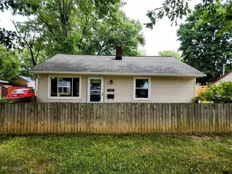 7383 Oregon Trl, Boardman, OH 44512