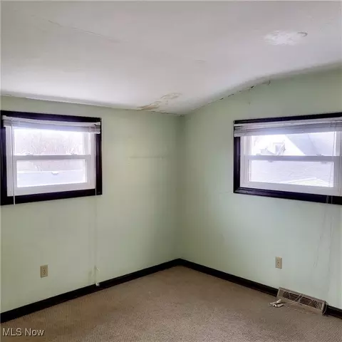 1926 Madison Ave, Lorain, OH 44053 photo 17