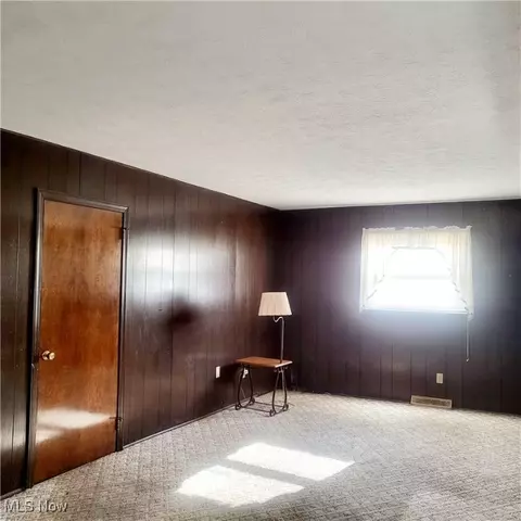 1926 Madison Ave, Lorain, OH 44053 photo 13