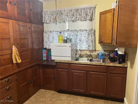 511 Bunker Hill Rd, Ashtabula, OH 44004 photo 8