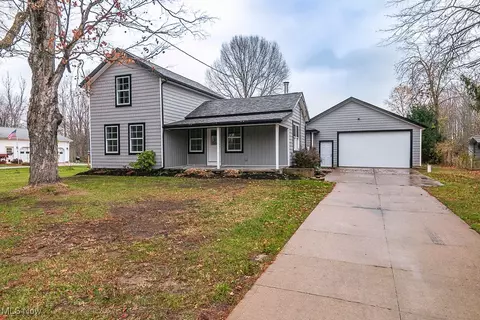 7720 N Wiswell Rd, Windsor, OH 44099