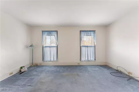 682 Maple Ave, Conneaut, OH 44030 photo 10