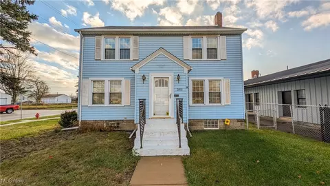 2511 Milan Rd, Sandusky, OH 44870