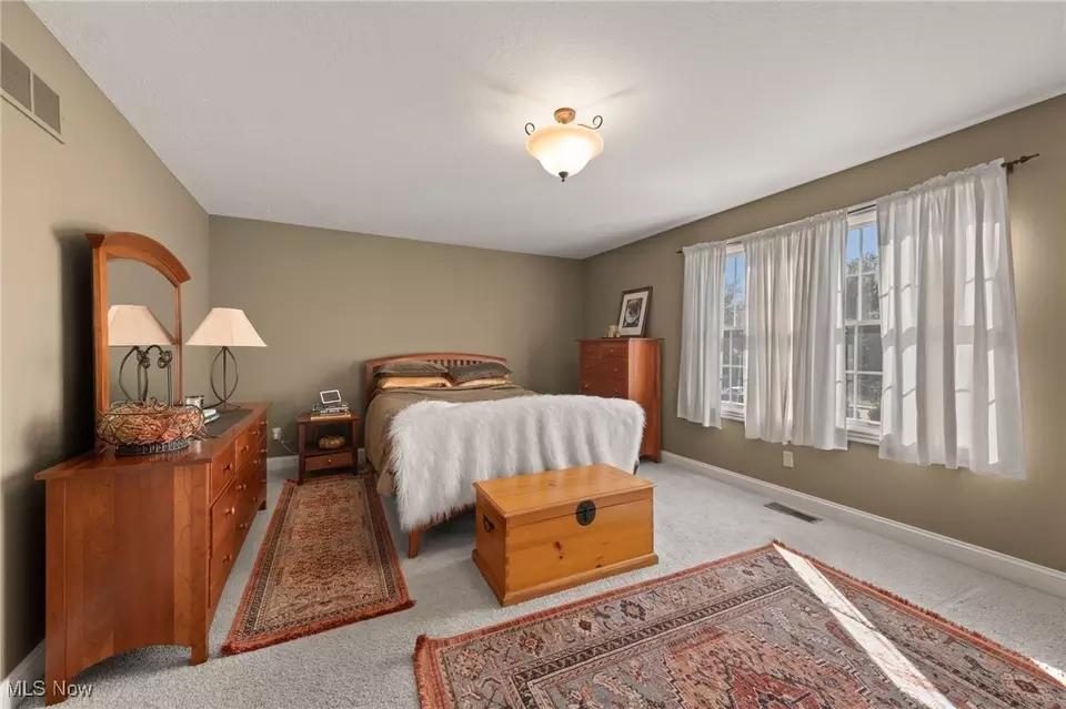 Bedroom - 3342 Ashton Dr, Uniontown, OH 44685 photo 1 of 8