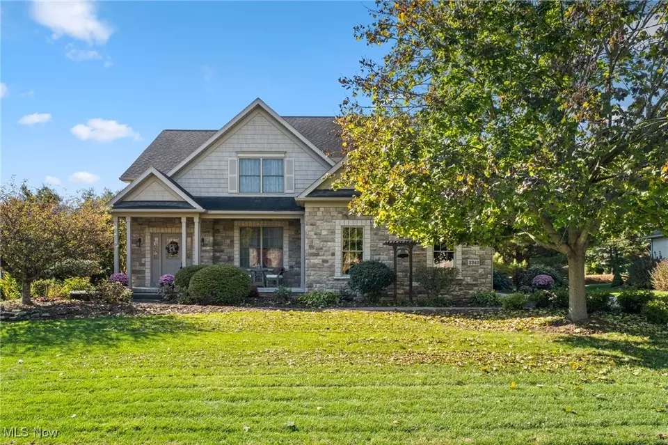 Exterior - 3342 Ashton Dr, Uniontown, OH 44685 photo 2 of 6