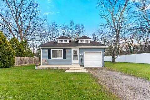 2850 W Liberty St, Girard, OH 44420