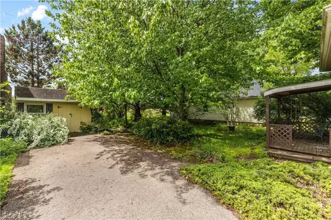 Exterior - 18061 Derr Ave, Beloit, OH 44609 photo 6 of 7