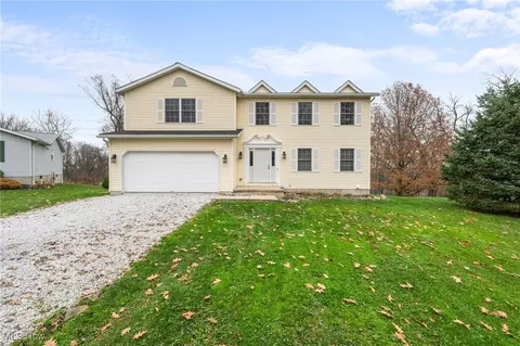 150 Ridge Top Cir, Doylestown, OH 44230