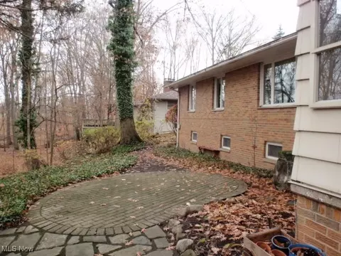 1045 Rosealee Ave, Elyria, OH 44035 photo 36