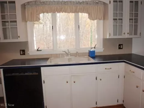 1045 Rosealee Ave, Elyria, OH 44035 photo 12
