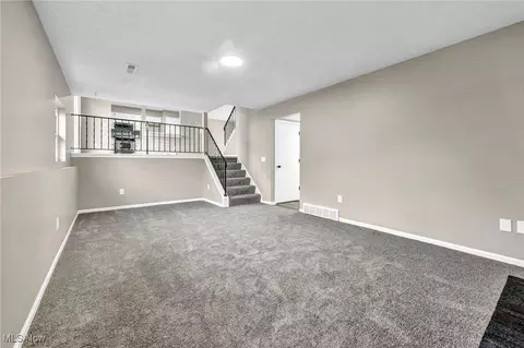 Living - 166 Findlay Ct, Elyria, OH 44035 photo 6 of 7