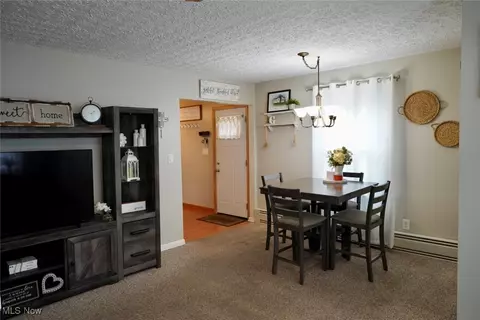 2692 Robindale Ave, Akron, OH 44312 photo 5