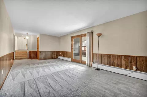 Living - 2109 E Skyline Dr, Lorain, OH 44053 photo 7 of 7