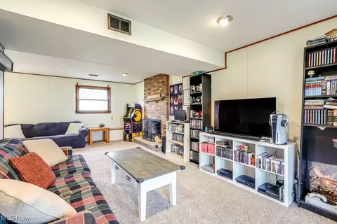 700 Ivan Dr, Kent, OH 44240 photo 30