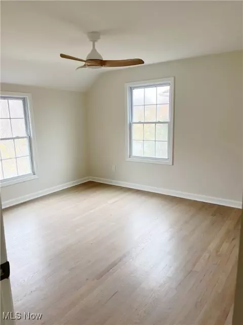 334 Denison Ave, Elyria, OH 44035 photo 17