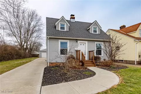 3832 W 130th St, Cleveland, OH 44111