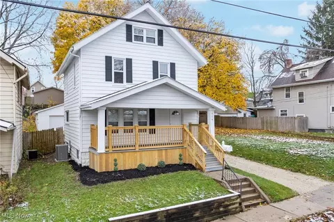 516 Flora Ave, Akron, OH 44314