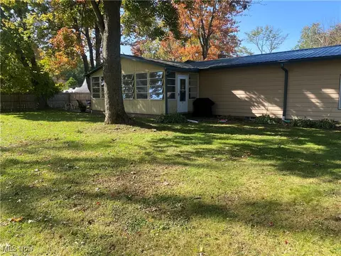 1926 W 15th St, Ashtabula, OH 44004 photo 35