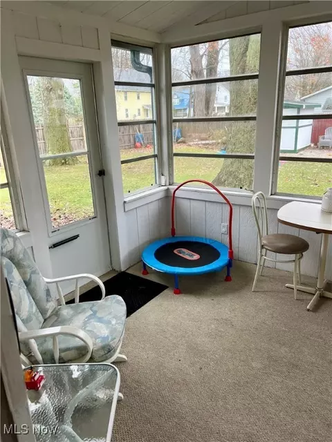 1926 W 15th St, Ashtabula, OH 44004 photo 9