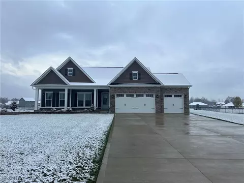 1166 Keenan Ct, Grafton, OH 44044