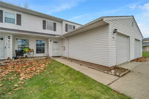 6862 Colonial Dr, Mentor, OH 44060